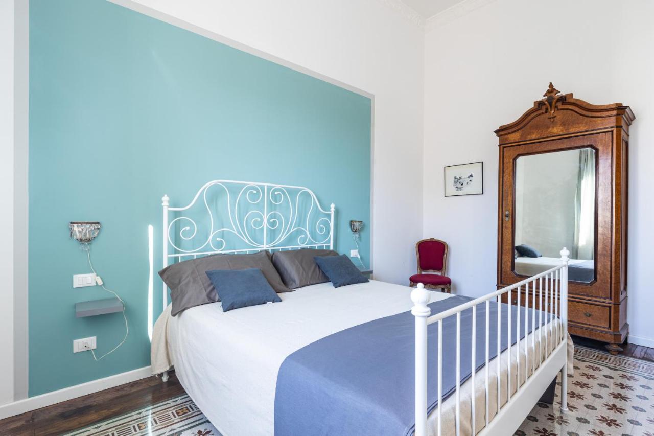 Appartement 90100 à Palerme Extérieur photo