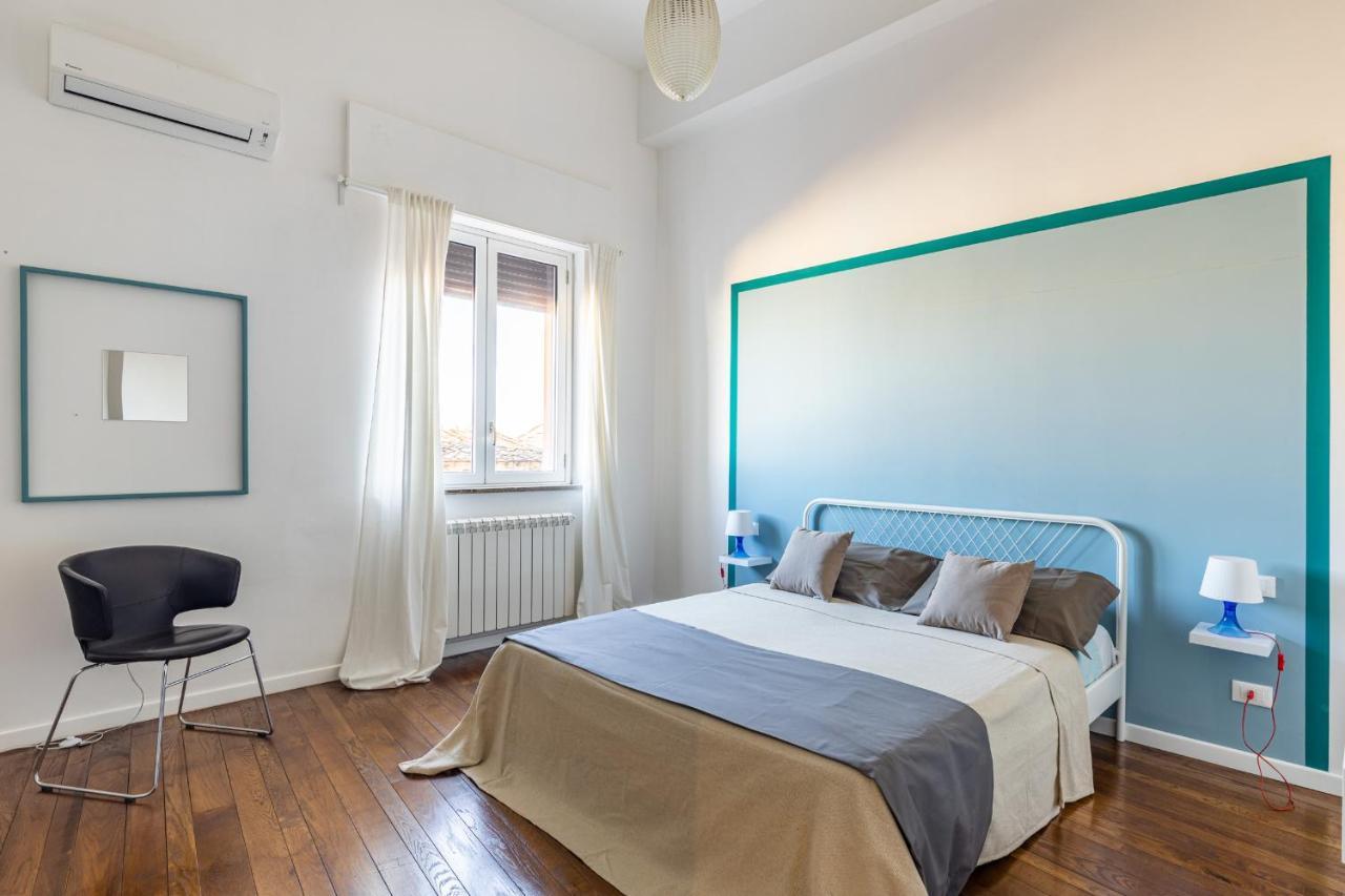 Appartement 90100 à Palerme Extérieur photo