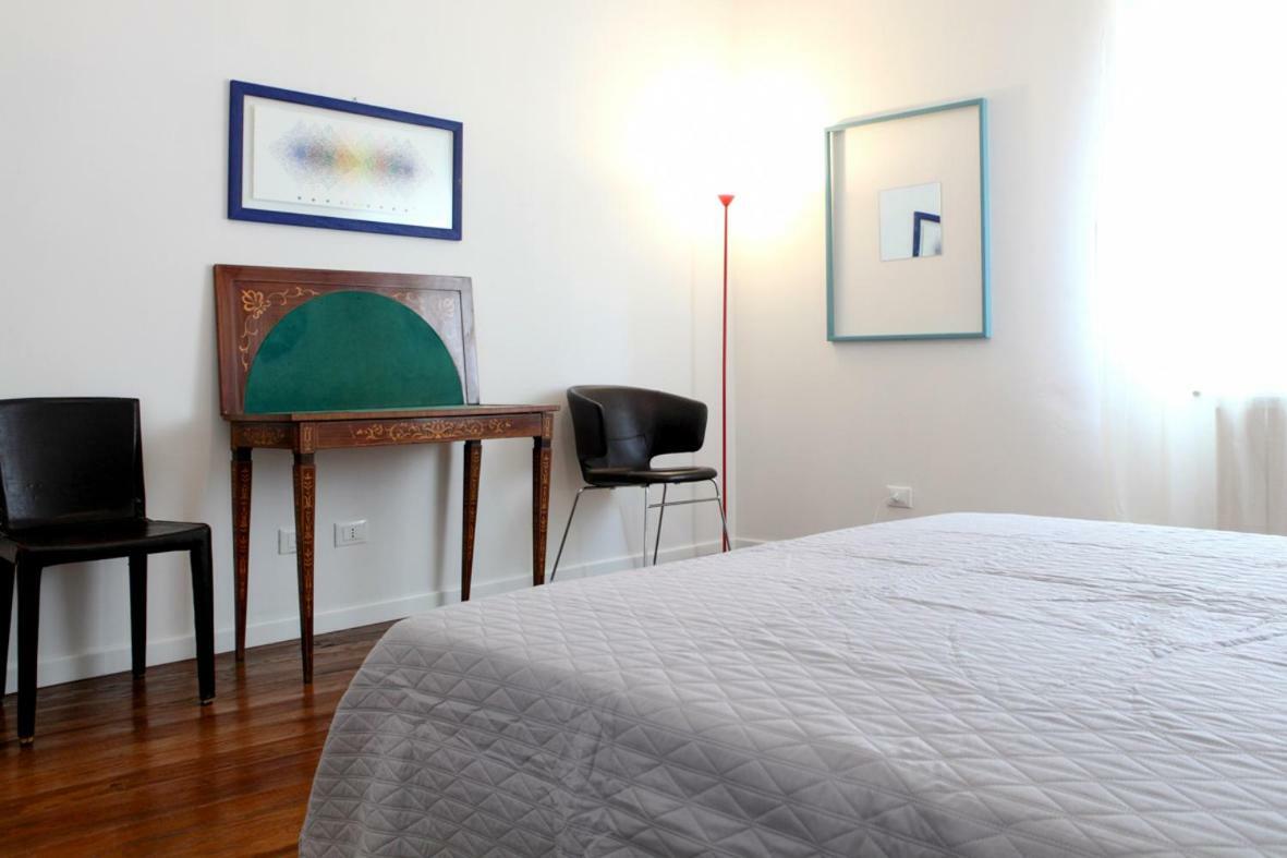 Appartement 90100 à Palerme Extérieur photo